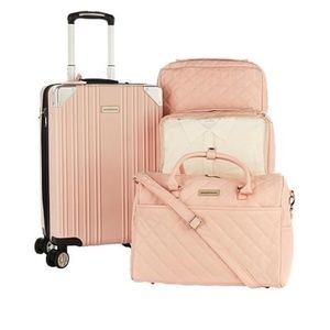 ISO Samantha Brown luggage set